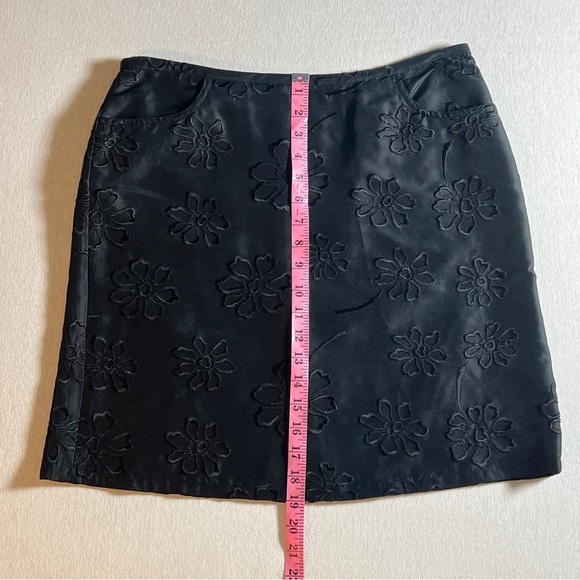 Y2K I.N.C. Silk + Cotton Black Floral Embroidered Mini Skirt, Size 10 - Picture 3 of 8